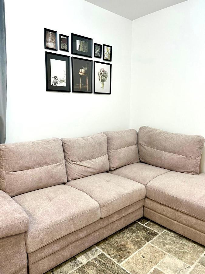 בוקרשט Titan Studio מראה חיצוני תמונה